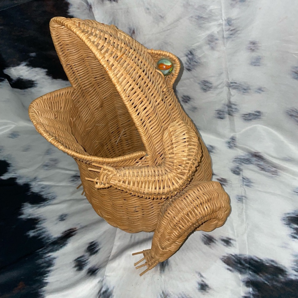 Unique MCM Rattan Wicker Frog Basket